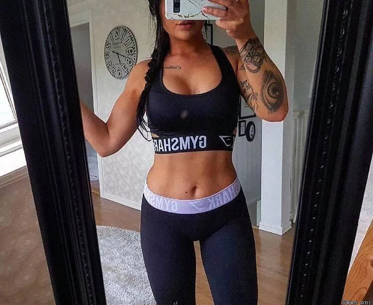 DaniqueSchat81