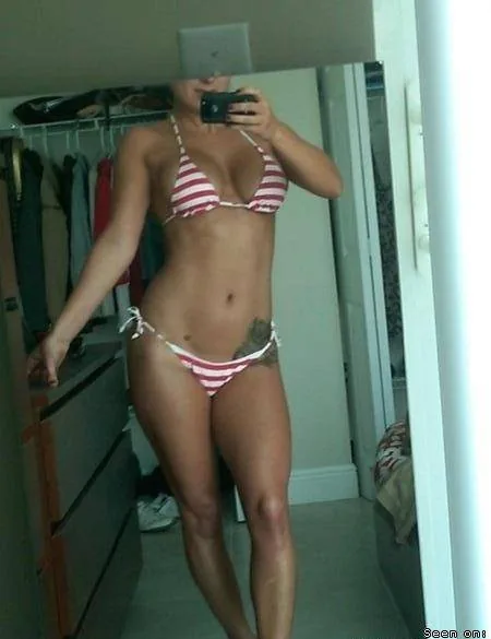 ValerieRoxy