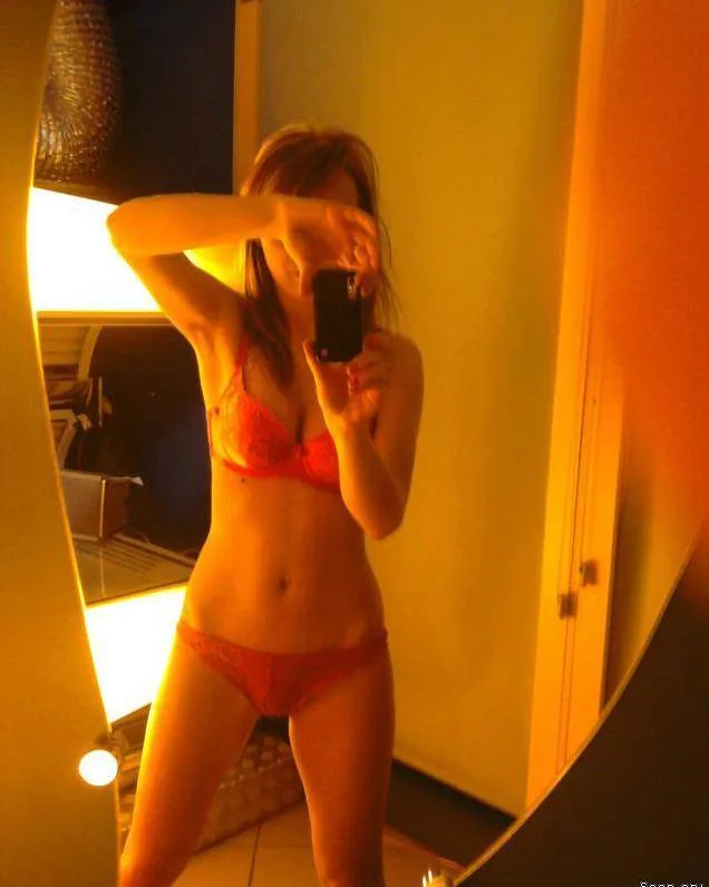 Nicole79